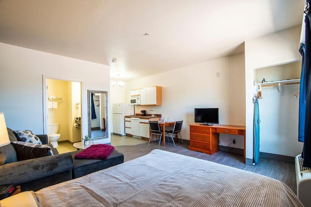Vistas 115 - Modern Luxury Amenities Sleeps 4 *