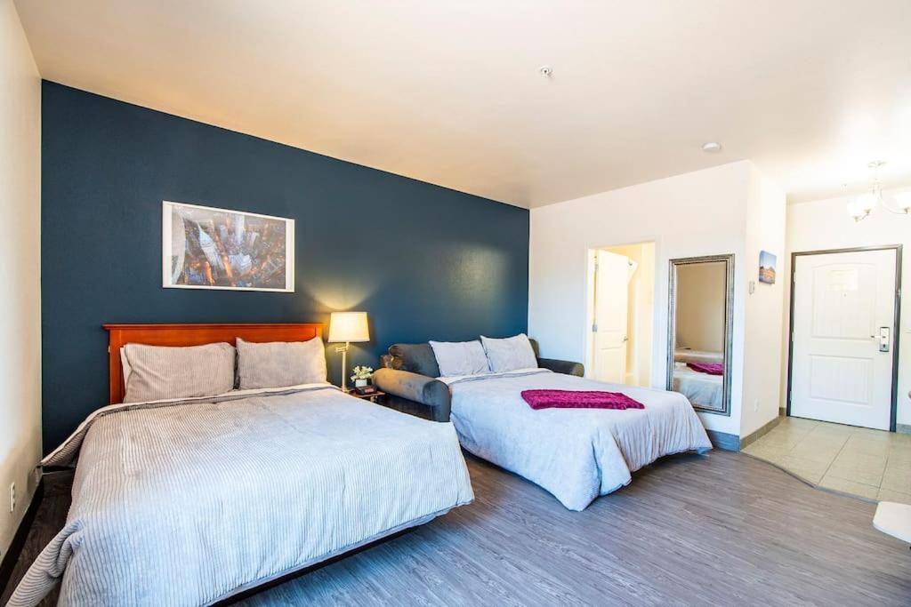 Vistas 115 - Modern Luxury Amenities Sleeps 4 *